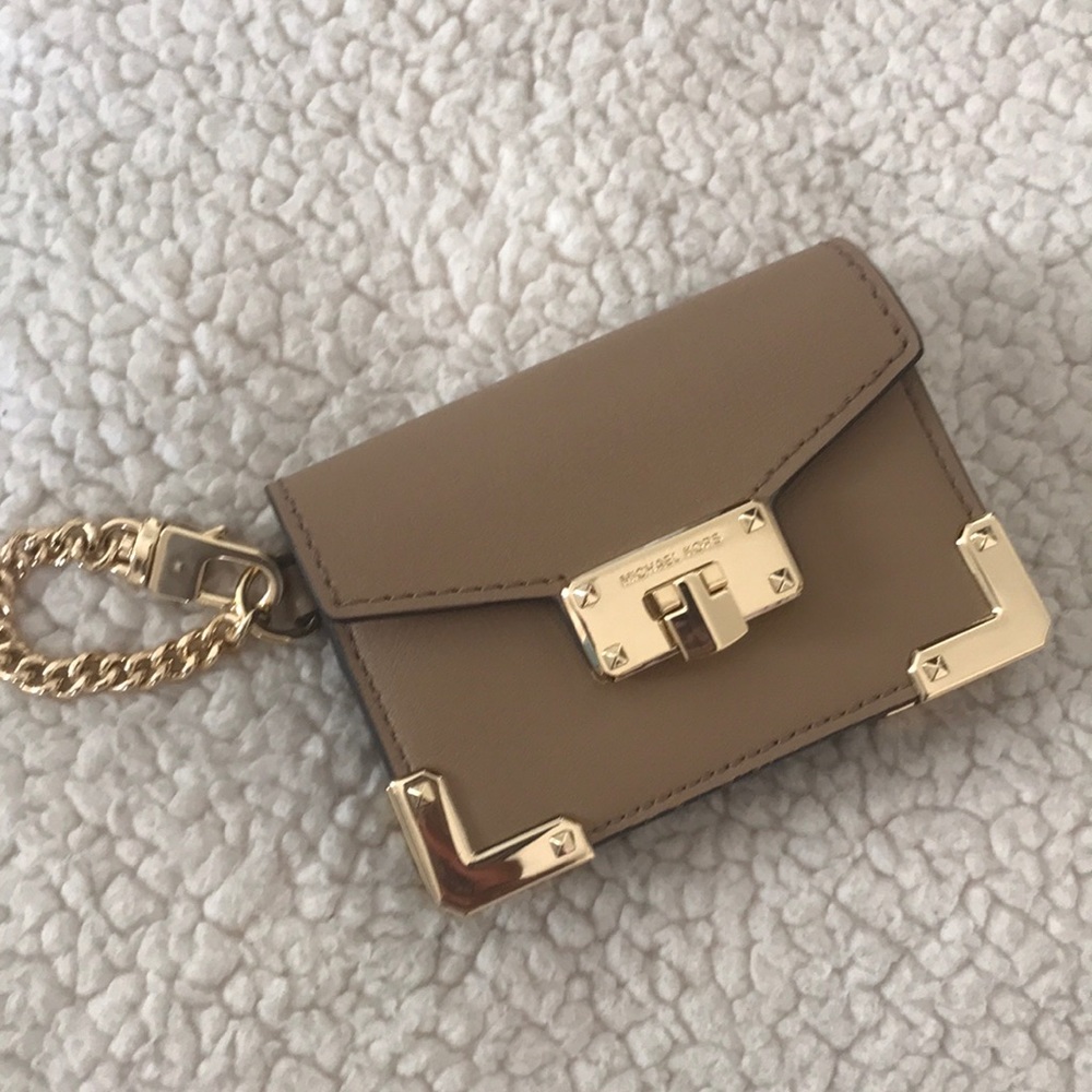 Michael Kors Kinsley Accordion Card Holder/Wallet - Picture 1 of 8